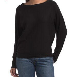 Women's Black Lightweight Flattering Sweater
